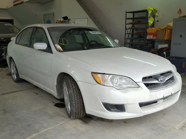 4S3BL616487217432 - 2008 SUBARU LEGACY 2.5 WHITE photo 1