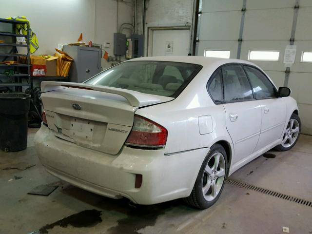 4S3BL616487217432 - 2008 SUBARU LEGACY 2.5 WHITE photo 4