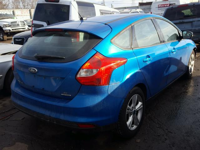 1FADP3K28DL283139 - 2013 FORD FOCUS SE BLUE photo 4