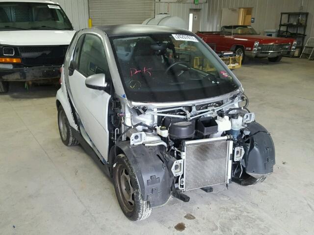 WMEEJ3BA3EK782768 - 2014 SMART FORTWO PUR TWO TONE photo 1