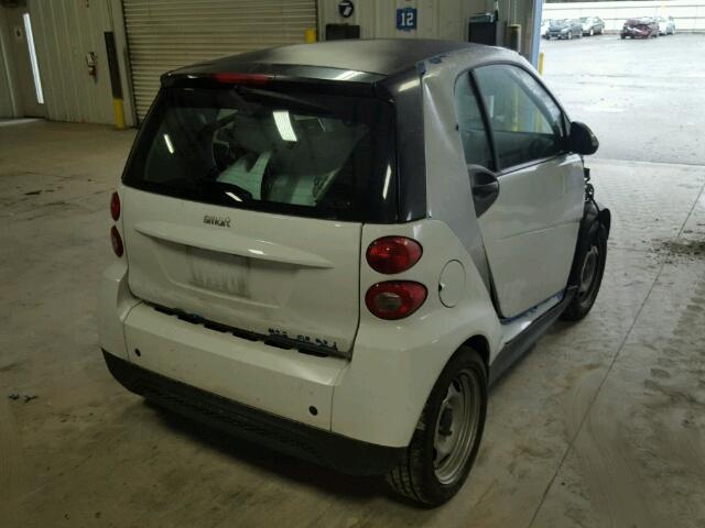 WMEEJ3BA3EK782768 - 2014 SMART FORTWO PUR TWO TONE photo 4