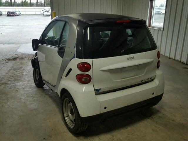 WMEEJ3BA6FK788310 - 2015 SMART FORTWO PUR TWO TONE photo 3