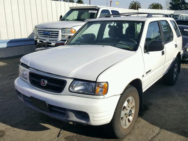 4S6DM58W914411647 - 2001 HONDA PASSPORT E WHITE photo 2