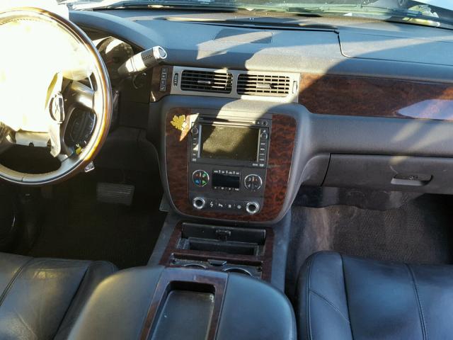 1GKFK638X7J348017 - 2007 GMC YUKON DENA TAN photo 9