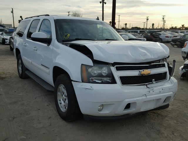 3GNFC16037G260890 - 2007 CHEVROLET SUBURBAN C WHITE photo 1