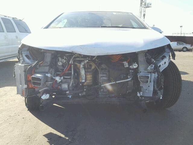 1G1RE6E41DU144560 - 2013 CHEVROLET VOLT WHITE photo 9