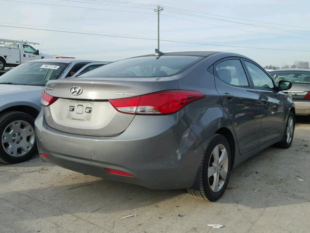 5NPDH4AE7CH105928 - 2012 HYUNDAI ELANTRA GL GRAY photo 4