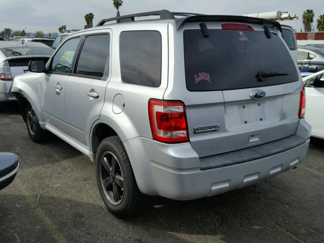 1FMCU0D78AKA34455 - 2010 FORD ESCAPE XLT SILVER photo 3