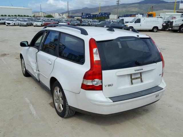 YV1MW382272280035 - 2007 VOLVO V50 2.4I WHITE photo 3