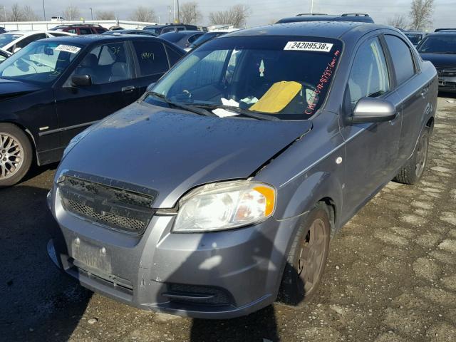 KL1TG56647B039651 - 2007 CHEVROLET AVEO LT GRAY photo 2