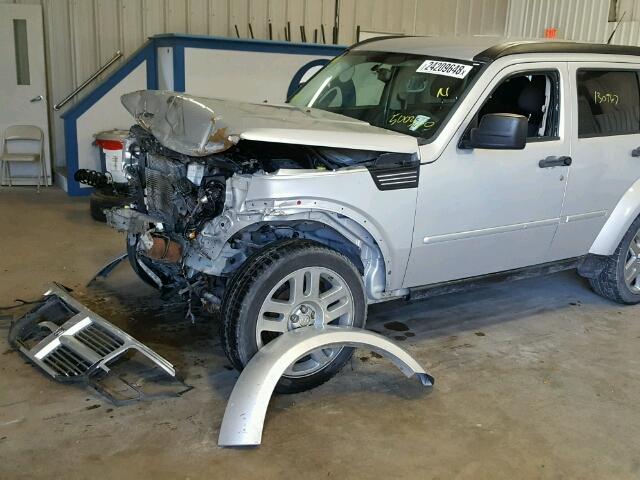 1D4PT4GX4BW500360 - 2011 DODGE NITRO HEAT SILVER photo 9