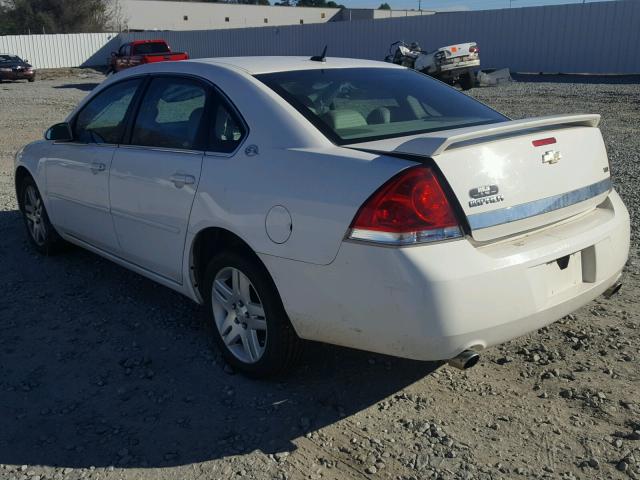 2G1WU581269265180 - 2006 CHEVROLET IMPALA LTZ WHITE photo 3