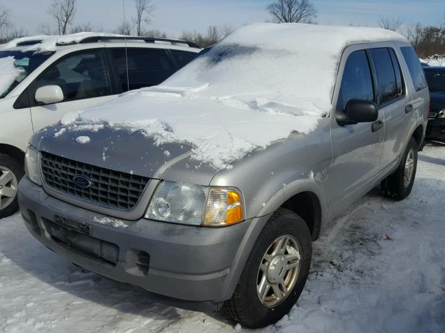 1FMZU72E42ZC45844 - 2002 FORD EXPLORER X SILVER photo 2