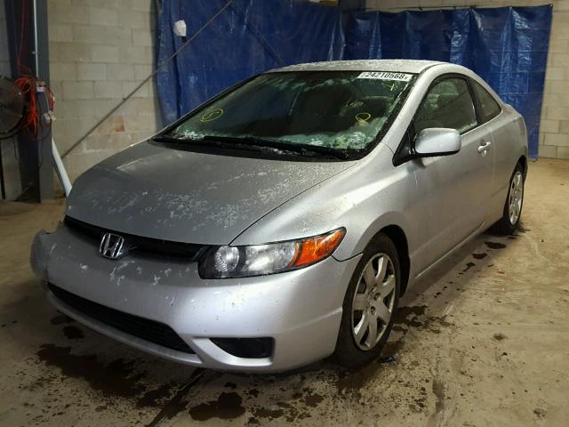 2HGFG11607H517076 - 2007 HONDA CIVIC LX SILVER photo 2