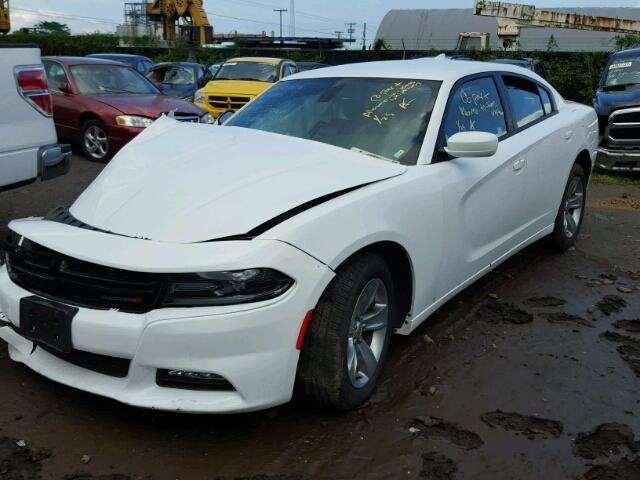 2C3CDXHG6HH528651 - 2017 DODGE CHARGER SX WHITE photo 2