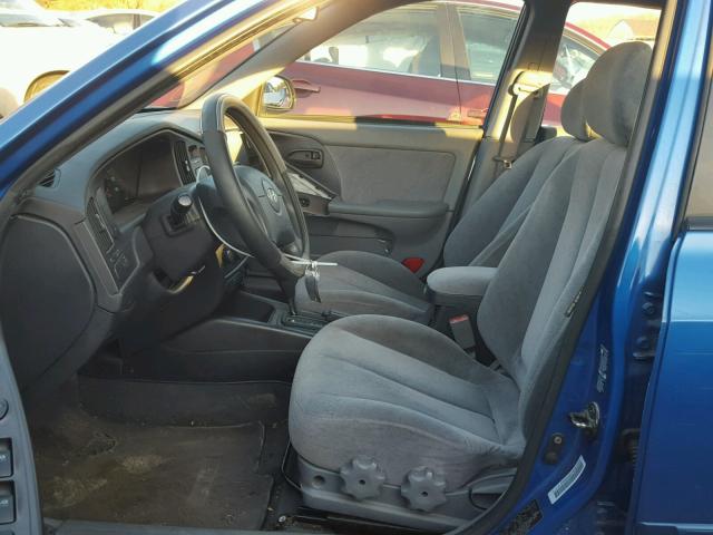 KMHDN46D24U822040 - 2004 HYUNDAI ELANTRA GL BLUE photo 5