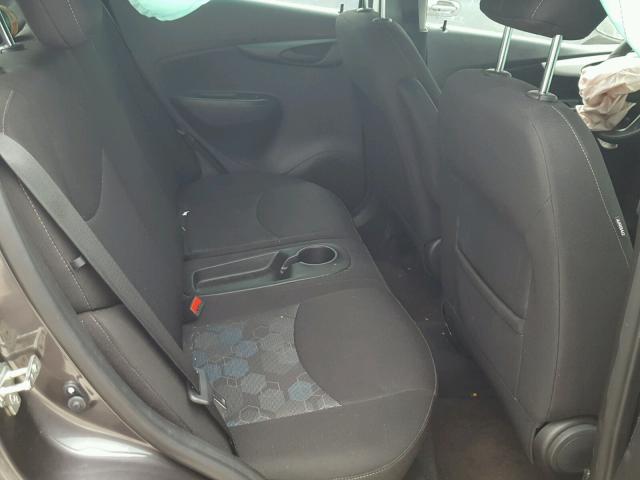 KL8CD6SA8GC596275 - 2016 CHEVROLET SPARK 1LT Графитовый фото 6