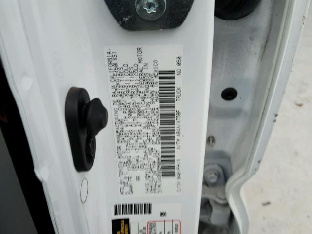 3TMLU42NX6M006587 - 2006 TOYOTA TACOMA DOU WHITE photo 10