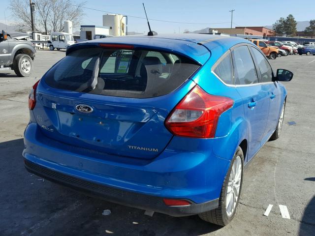 1FADP3N27EL424764 - 2014 FORD FOCUS TITA BLUE photo 4