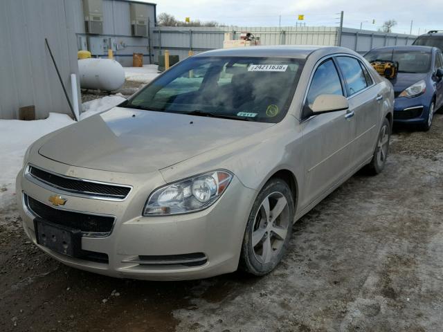 1G1ZC5EU2CF336797 - 2012 CHEVROLET MALIBU 1LT GOLD photo 2
