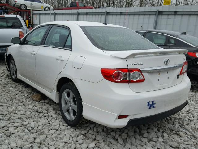 2T1BU4EE4CC841404 - 2012 TOYOTA COROLLA BA WHITE photo 3