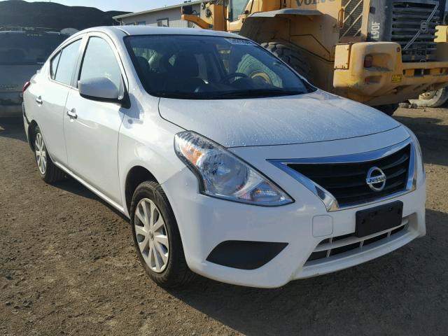 3N1CN7AP6GL843543 - 2016 NISSAN VERSA S WHITE photo 1