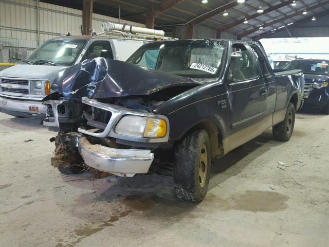 1FTRX17L1YNA45763 - 2000 FORD F150 BLACK photo 2