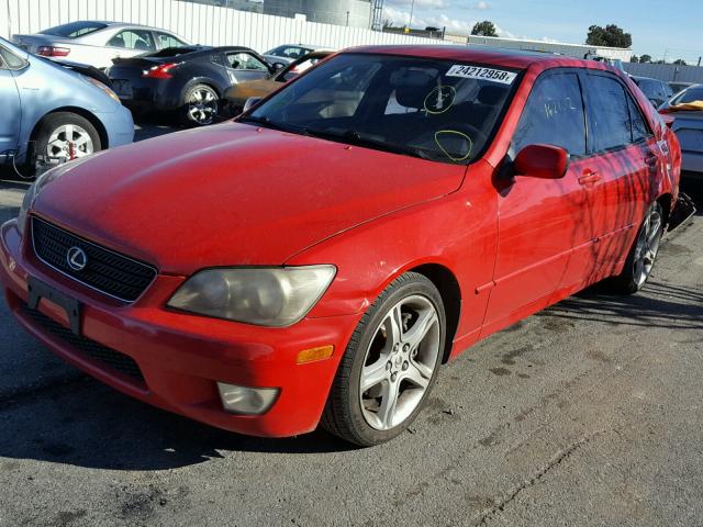 JTHBD192430071101 - 2003 LEXUS IS 300 RED photo 2