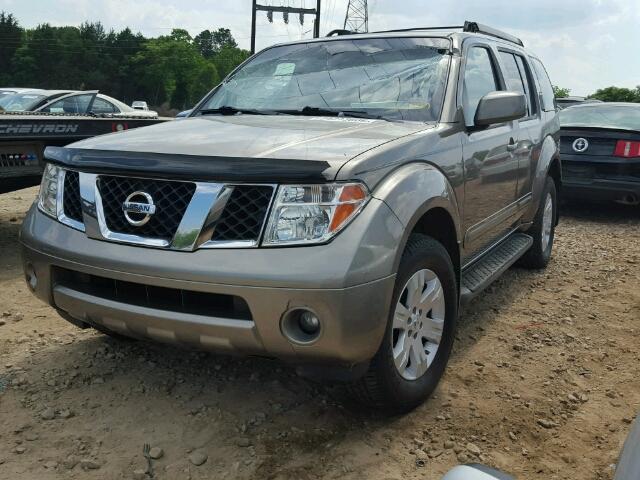 5N1AR18W15C725021 - 2005 NISSAN PATHFINDER GOLD photo 2