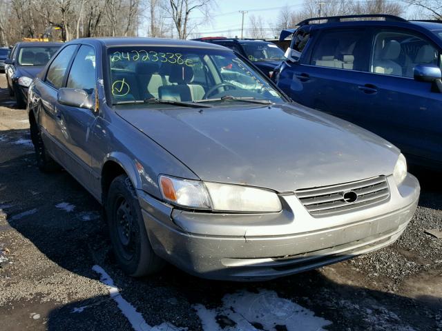 4T1BG22K3XU463246 - 1999 TOYOTA CAMRY CE SILVER photo 1