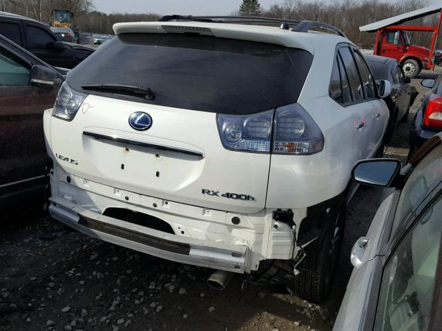 JTJHW31U982861405 - 2008 LEXUS RX 400H WHITE photo 4