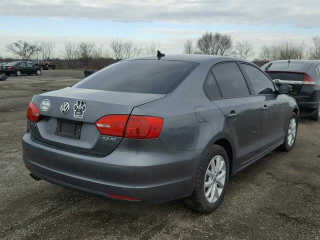 3VWDP7AJ5CM424480 - 2012 VOLKSWAGEN JETTA SE GRAY photo 4