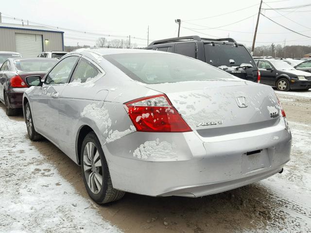 1HGCS12389A000745 - 2009 HONDA ACCORD LX SILVER photo 3