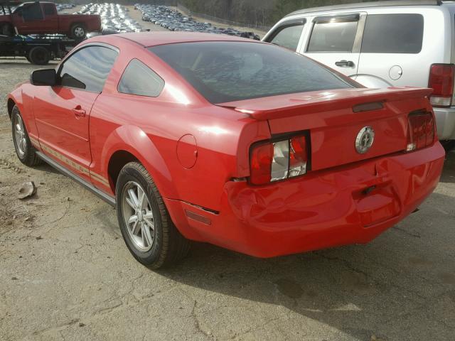 1ZVHT80N585208102 - 2008 FORD MUSTANG RED photo 3