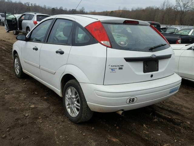 1FAFP37N27W242620 - 2007 FORD FOCUS ZX5 WHITE photo 3