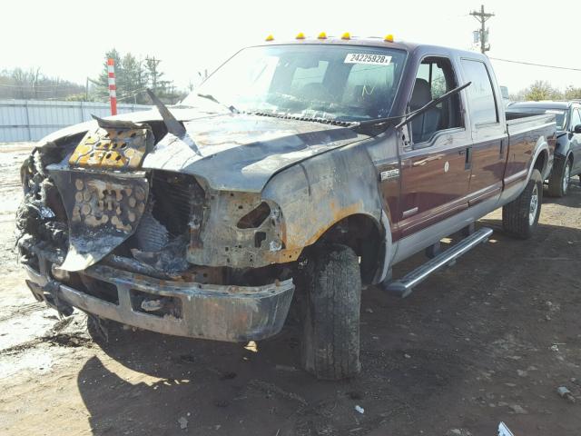 1FTWW31P06EB06661 - 2006 FORD F350 SRW S BURGUNDY photo 2