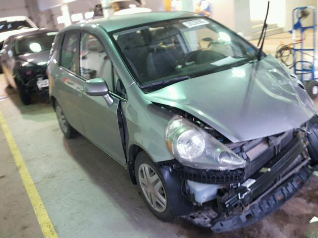 JHMGD38488S812690 - 2008 HONDA FIT GRAY photo 1