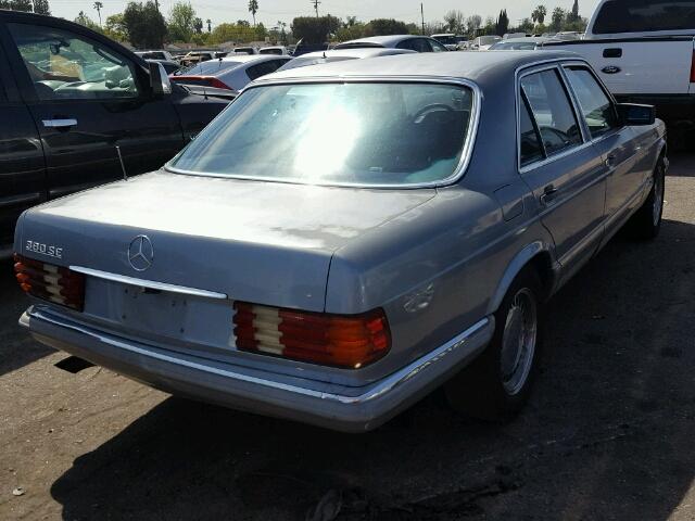 WDB1260321A150374 - 1985 MERCEDES-BENZ 380SE BLUE photo 4