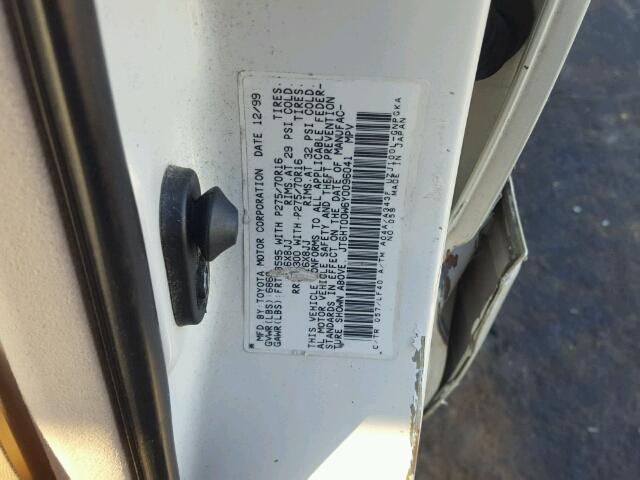 JT6HT00W6Y0096041 - 2000 LEXUS LX 470 WHITE photo 10