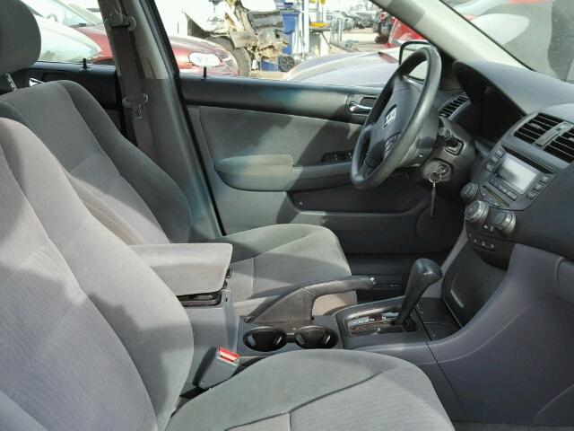 1HGCM56435A089395 - 2005 HONDA ACCORD LX BLUE photo 5