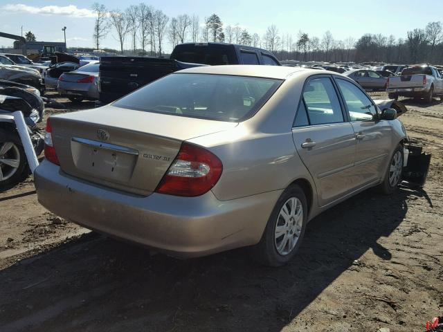 4T1BE32K23U154776 - 2003 TOYOTA CAMRY LE GOLD photo 4