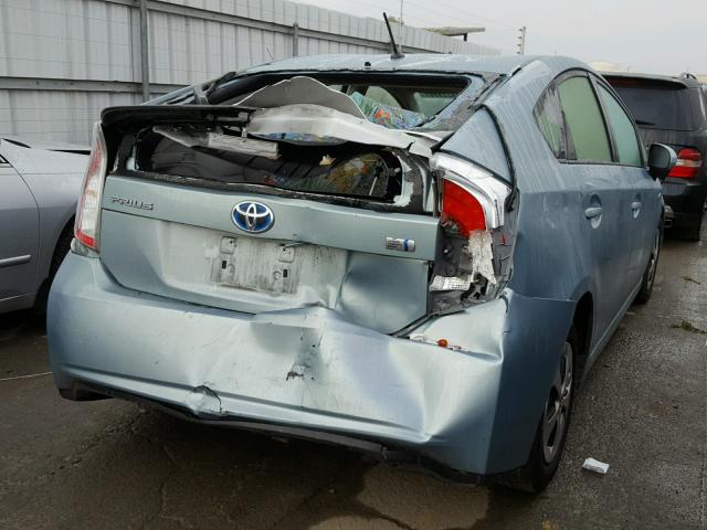 JTDKN3DU2E1826648 - 2014 TOYOTA PRIUS GREEN photo 4