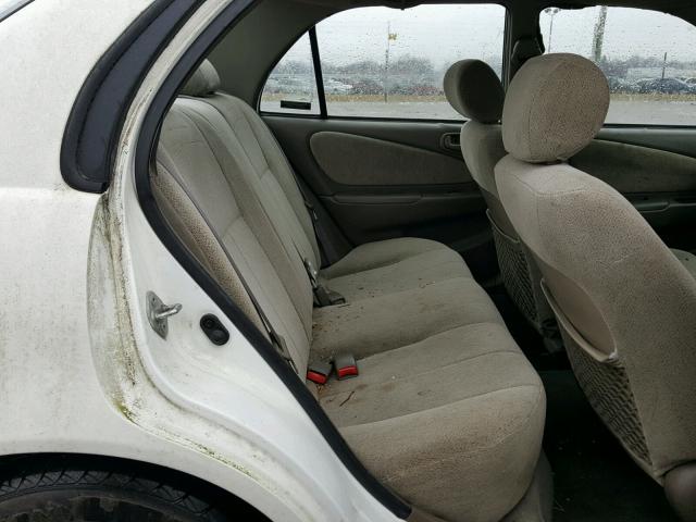 1Y1SK5289WZ432220 - 1998 CHEVROLET GEO PRIZM 白色 照片 6