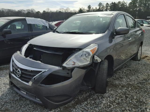 3N1CN7AP9GL846310 - 2016 NISSAN VERSA S GRAY photo 2