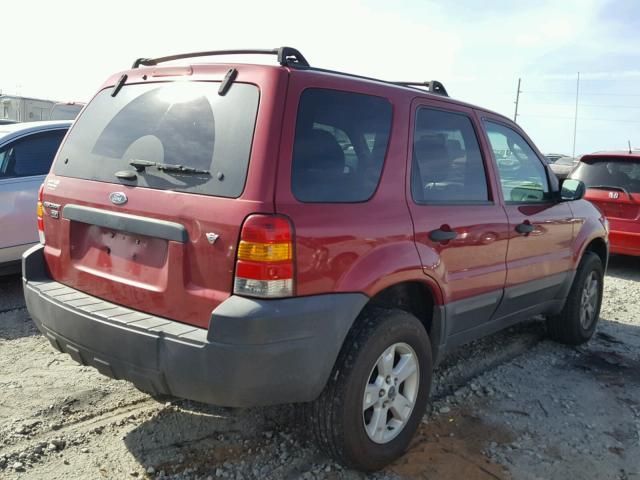 1FMYU93196KC72118 - 2006 FORD ESCAPE XLT RED photo 4