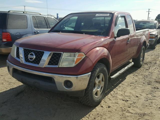 1N6AD06W38C442024 - 2008 NISSAN FRONTIER K RED photo 2