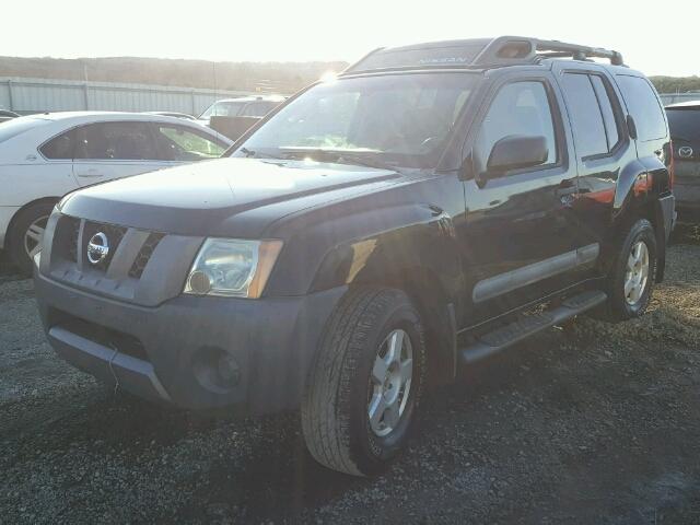 5N1AN08U35C603264 - 2005 NISSAN XTERRA OFF BLACK photo 2