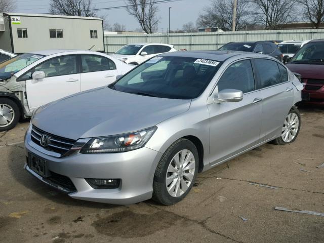 1HGCR2E78EA143768 - 2014 HONDA ACCORD EX SILVER photo 2