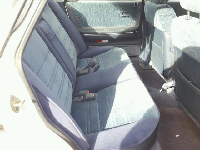 1YVGD22B6N5210359 - 1992 MAZDA 626 DX WHITE photo 6