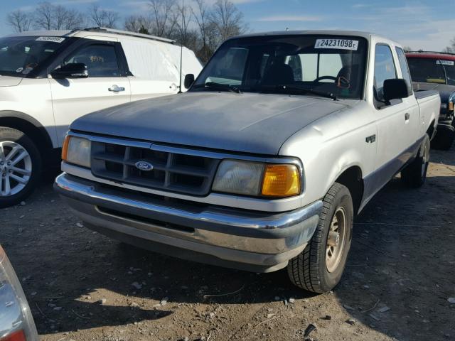 1FTCR14A7RPA68974 - 1994 FORD RANGER SUP SILVER photo 2